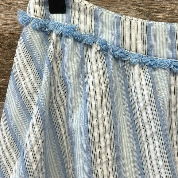 Moon River NWOT Light Blue Striped Ruffle Fringe High Low Maxi Skirt 100% cotton - Picture 2 of 12